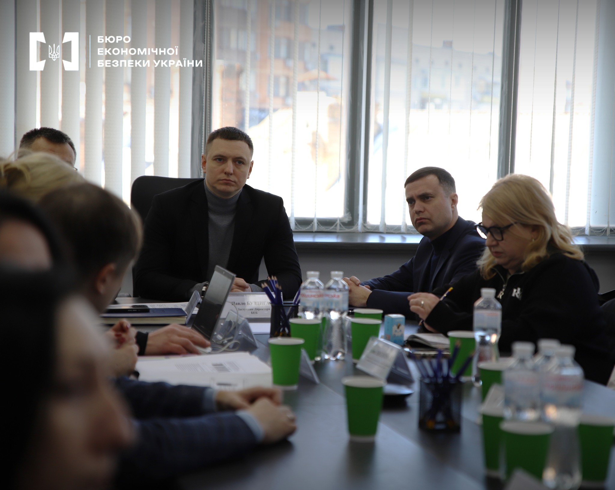 Закрита зустріч у Бюро економічної безпеки: що потрібно змінити в регулюванні ринку електронних сигарет